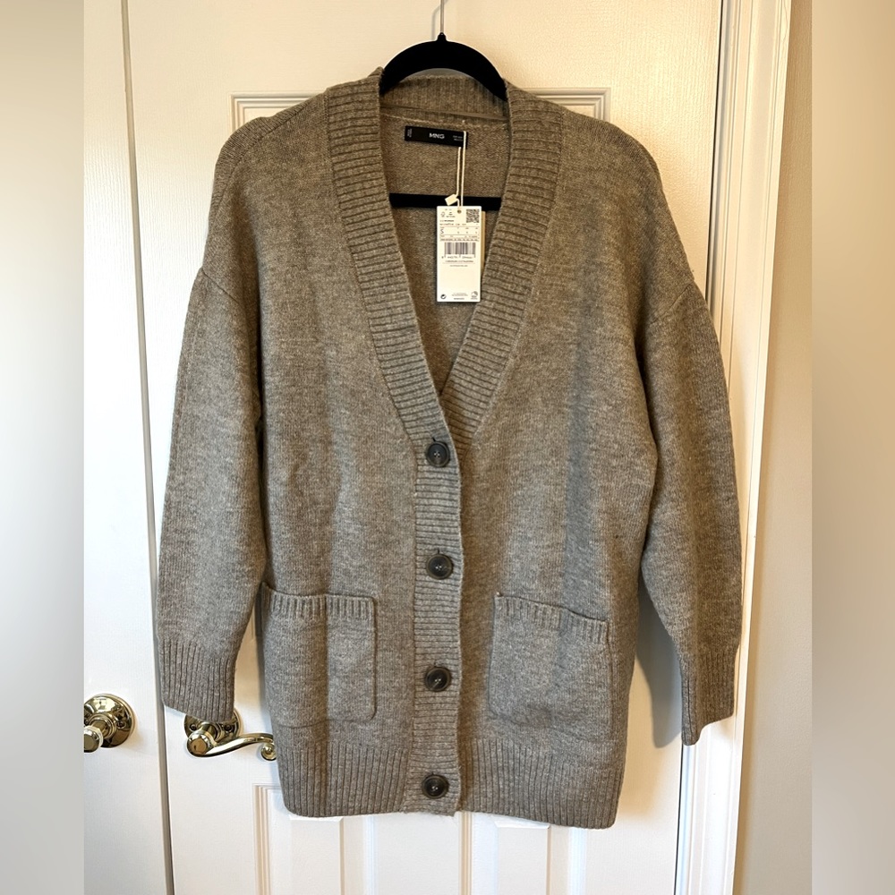 Mango tan oversized cardigan with buttons size S, new with tags